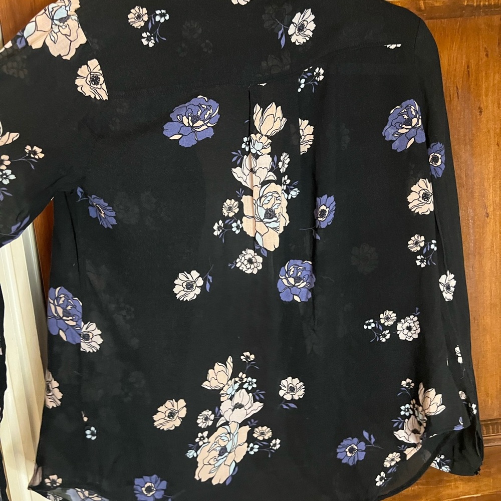 Anthropologie Black and Purple Floral Button Down Shirt - Picture 8 of 8